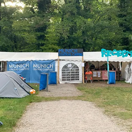 Kemping Oktoberfest On A Budget München